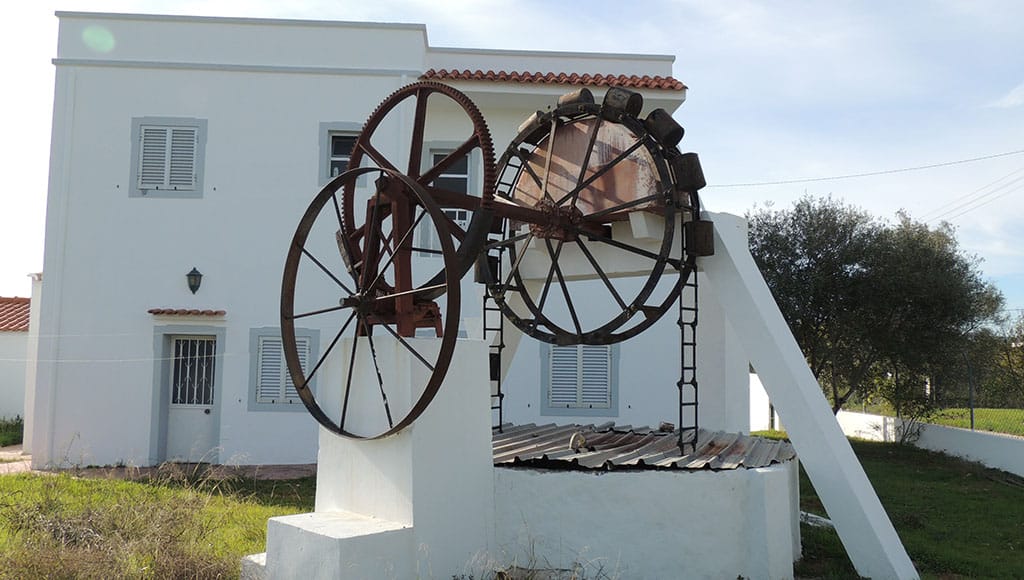 Traditional farm well