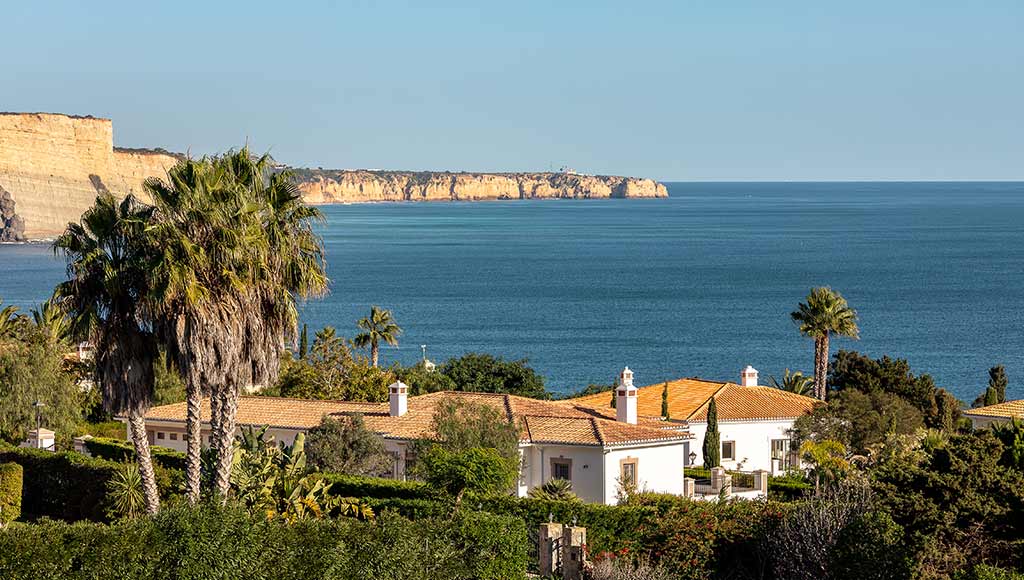 The ocean view at one of the Reserva da Luz's villas