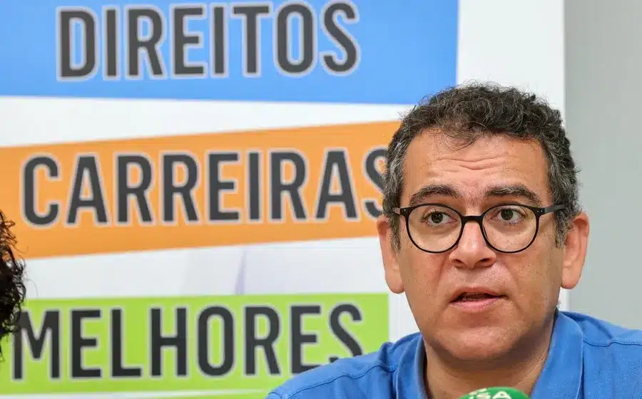 Sebastião Santana of 'Frente Comum'. Image: Manuel de Almeida/ Lusa