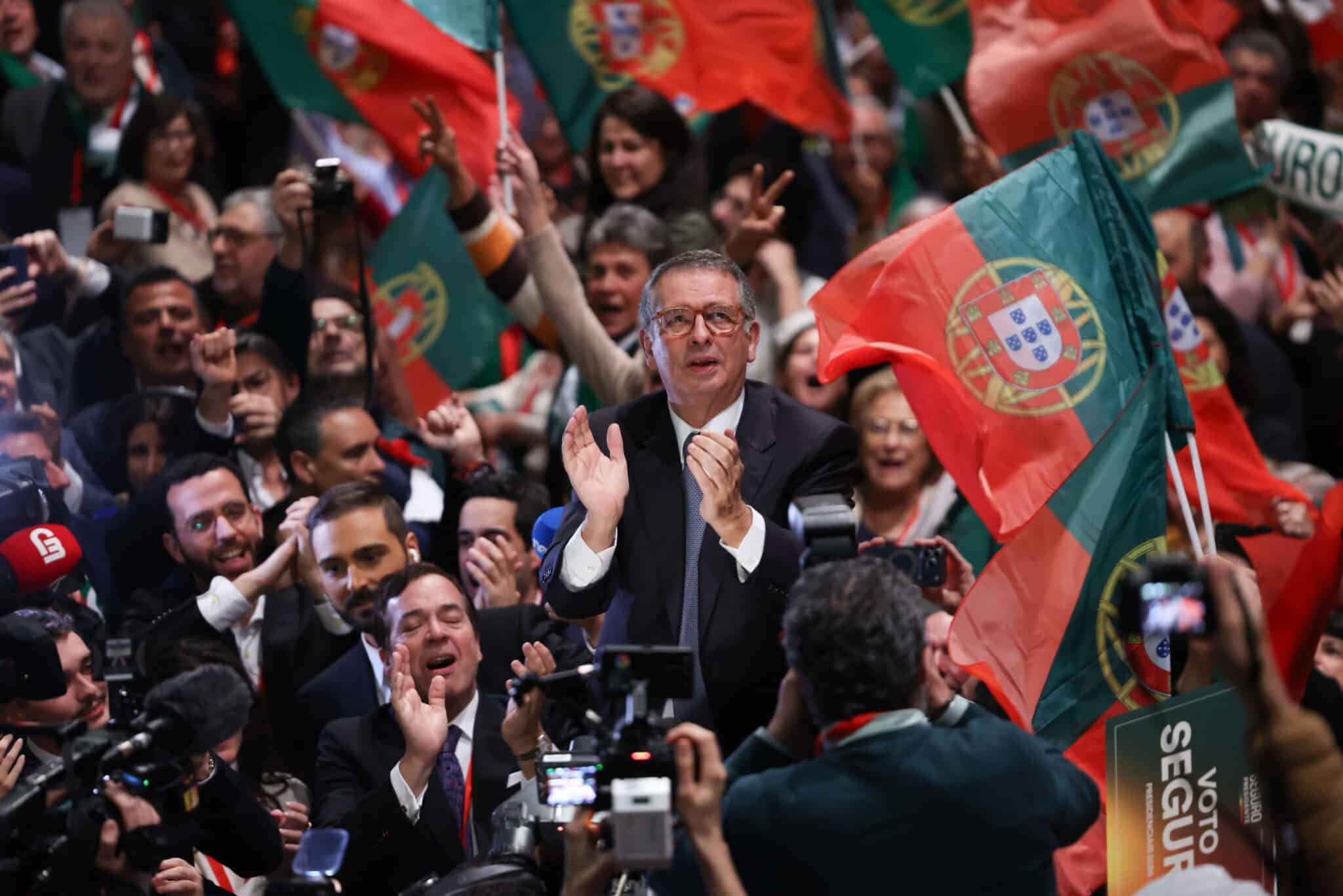 Seguro celebrates win in Portugal's presidential runoff elections