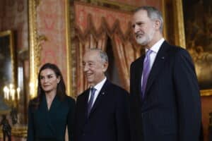 Portugal and Spain must strengthen ties to compete globally – Marcelo