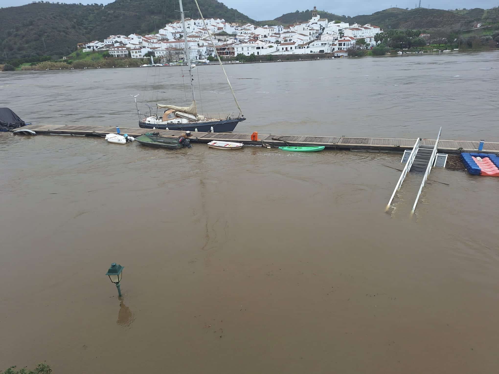 Algarve councils along Guadiana River declare municipal alert