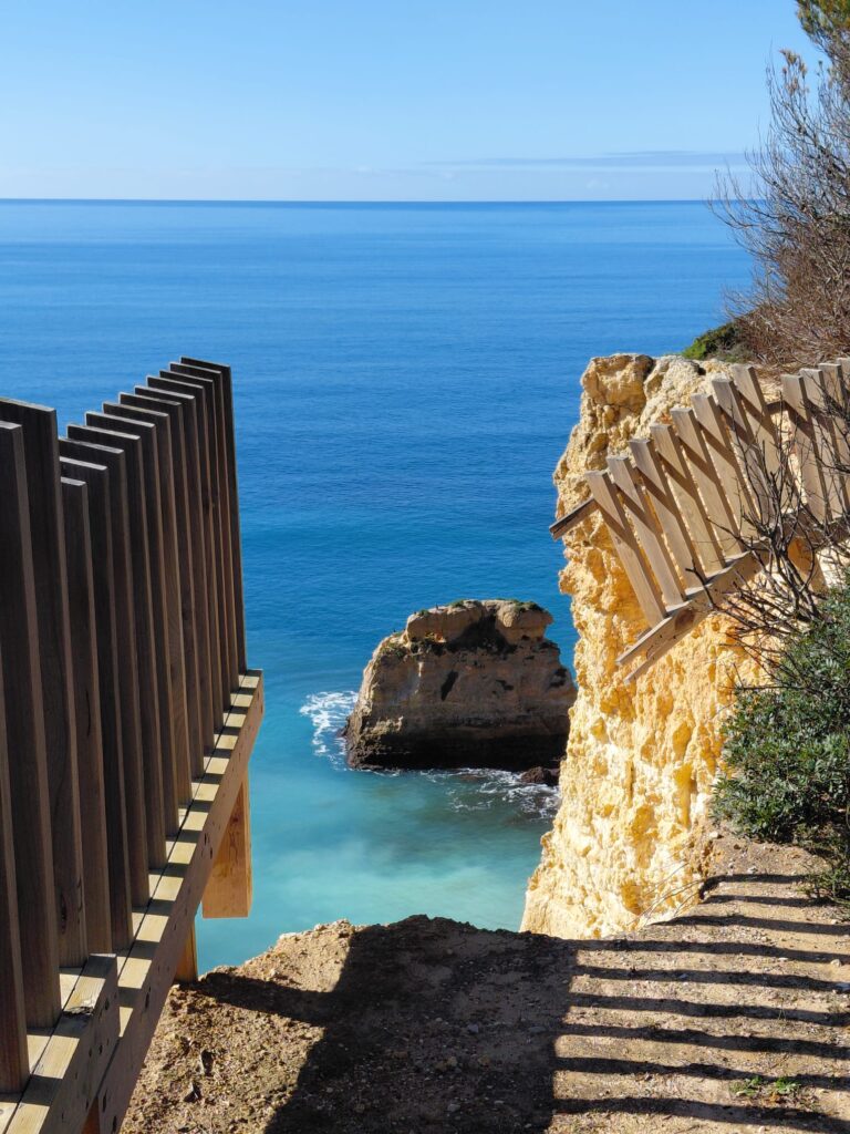 Carvoeiro coastline erosion - Photo Inês Lopes