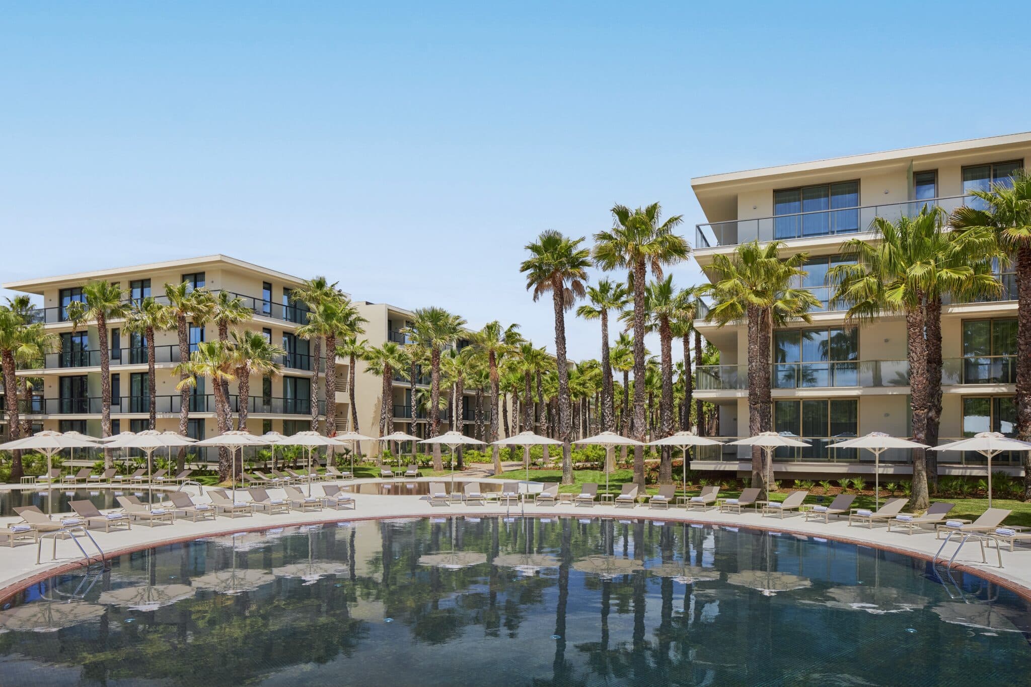 Marriott Residences Salgados Resort Algarve - outdoor swimming pools near restaurants