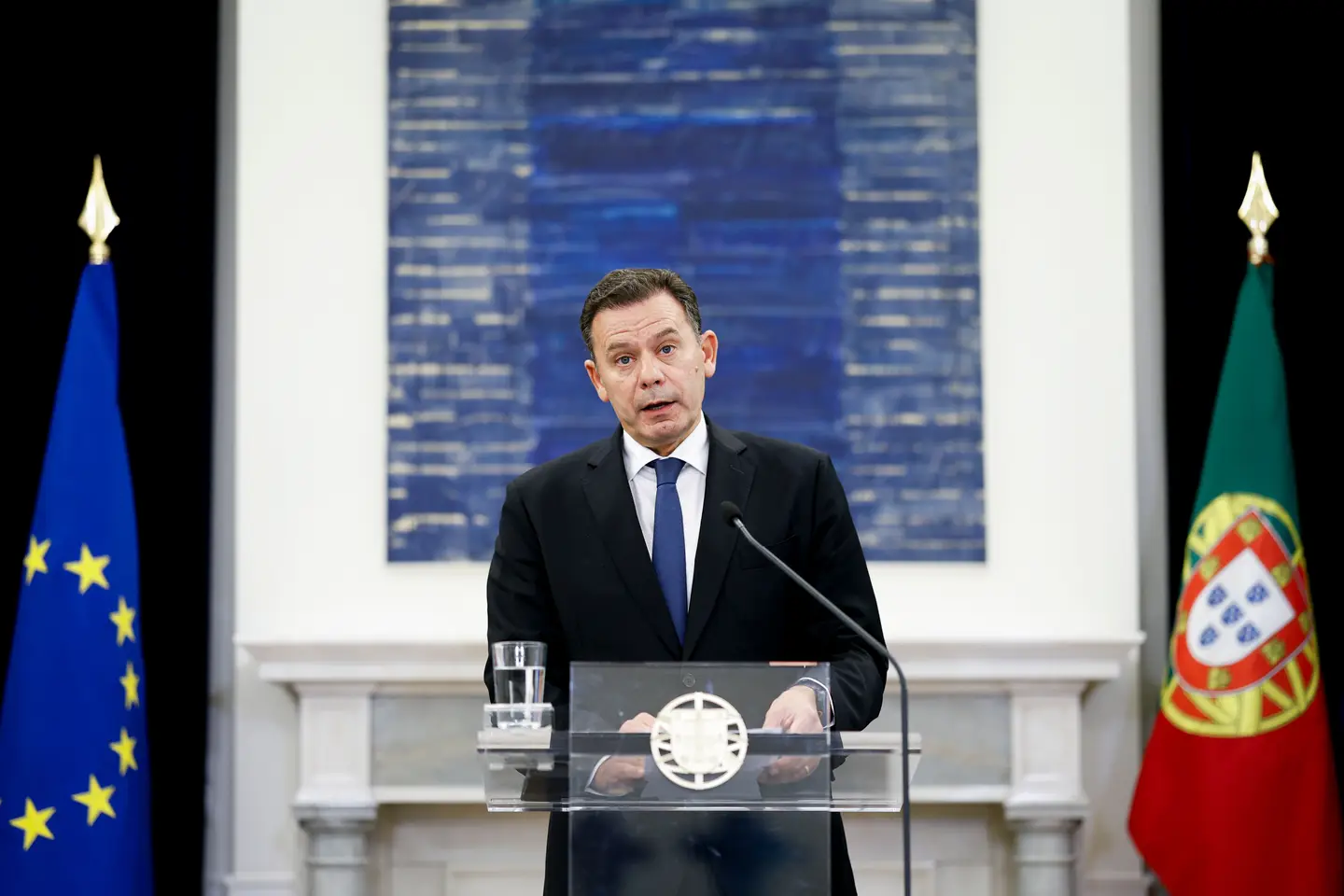 Prime Minister Luís Montenegro, announcing decisions of the extraordinary Council of Ministers today. Image: Filipe Amorim/ Lusa