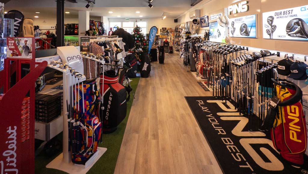 Partial view of the inside of Nevada Bob's store in Quarteira