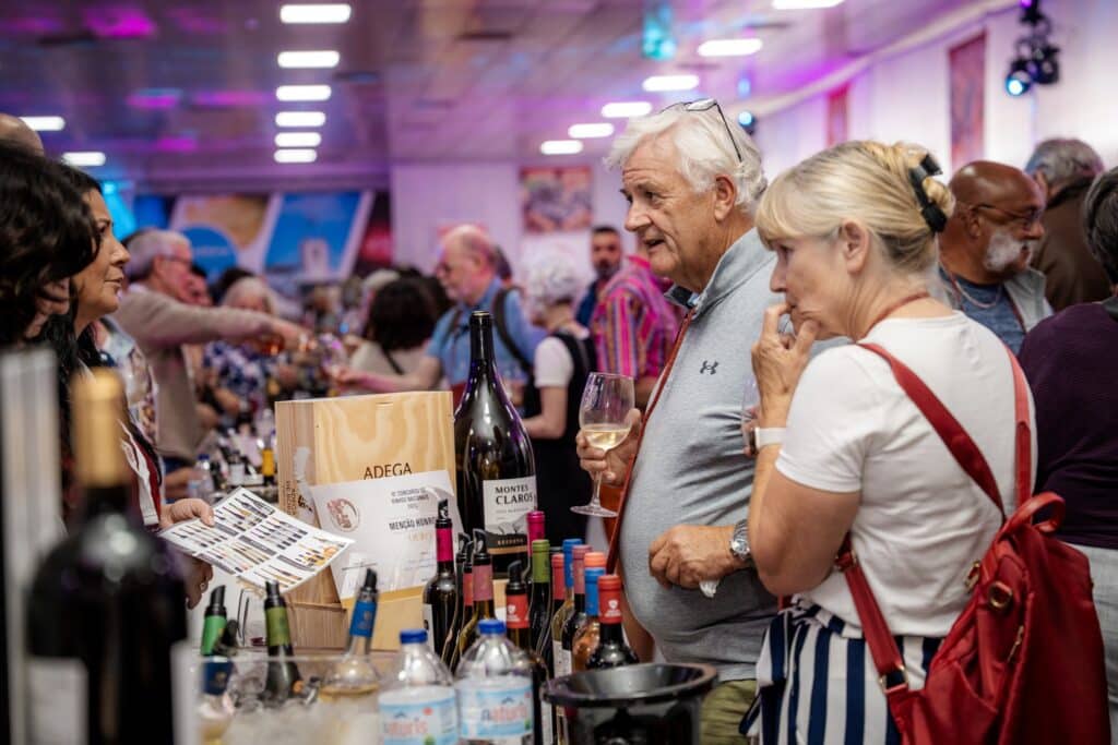 Portuguese wine takes spotlight in Albufeira show