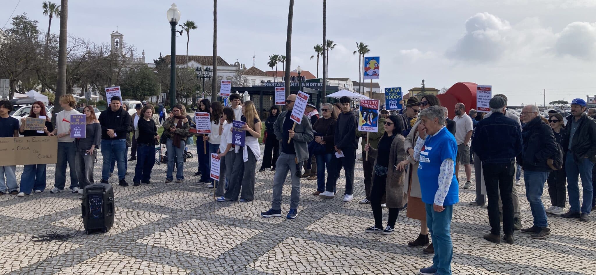 Protest in Faro