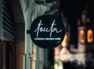 Lisbon restaurant hosts charity dinner to support families in Lebanon