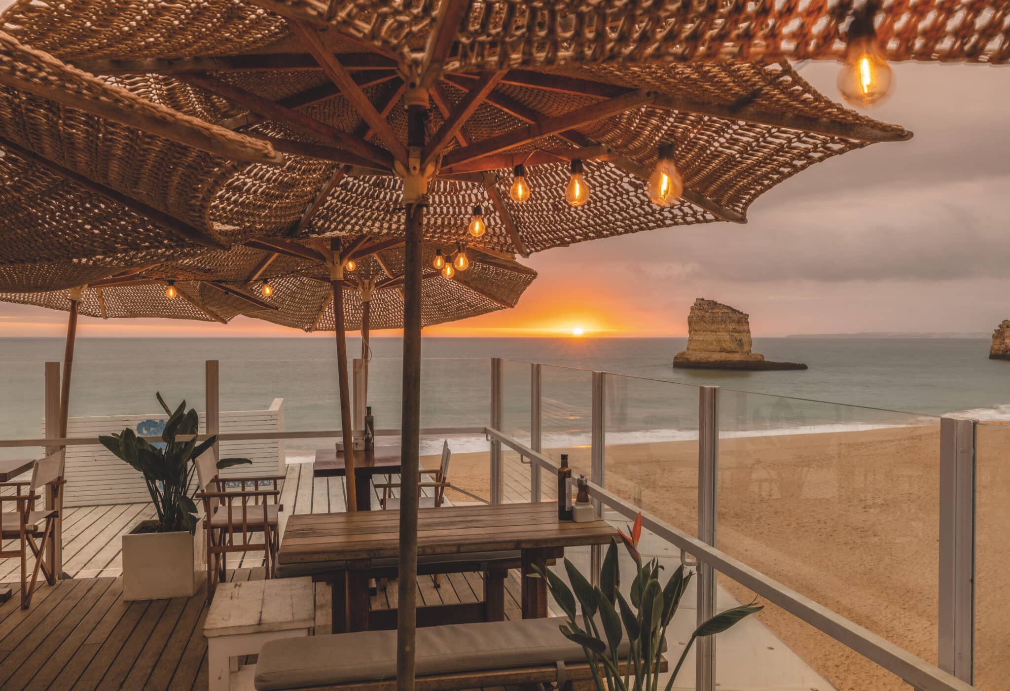 Reis das Praias, Caneiros beach