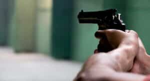 Young man fighting for life after being shot in Algarve