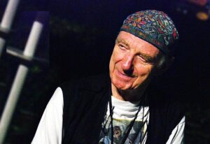 Photographer behind iconic Algarve images dies at 90