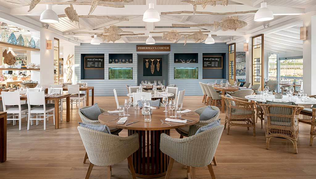 View of the inside of Casa do Lago, one of Quinta do Lago's restaurants